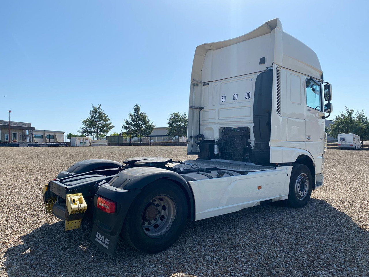 DAF XF530 Super Space Cab - Тягач: фото 3 DAF XF530 Super Space Cab - Тягач: фото 3