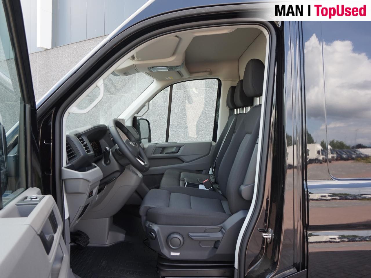 MAN TGE 3.140 4X2F SB / Aut / Facelift / Geen BPM / Na - Цельнометаллический фургон: фото 2 MAN TGE 3.140 4X2F SB / Aut / Facelift / Geen BPM / Na - Цельнометаллический фургон: фото 2