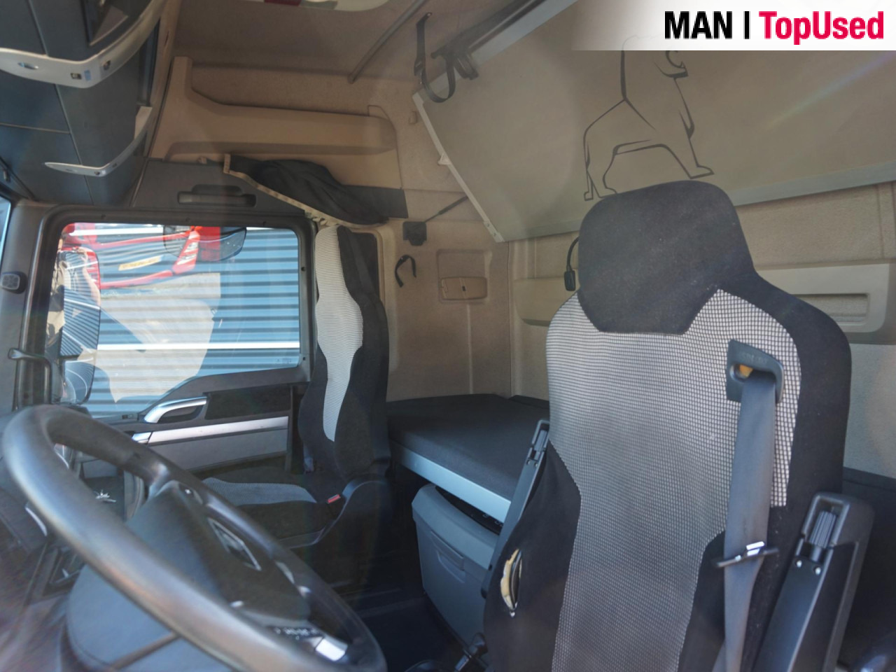 MAN TGX 18.420 4X2 BLS / ADR III / PTO / EURO 6 - Тягач: фото 5 MAN TGX 18.420 4X2 BLS / ADR III / PTO / EURO 6 - Тягач: фото 5