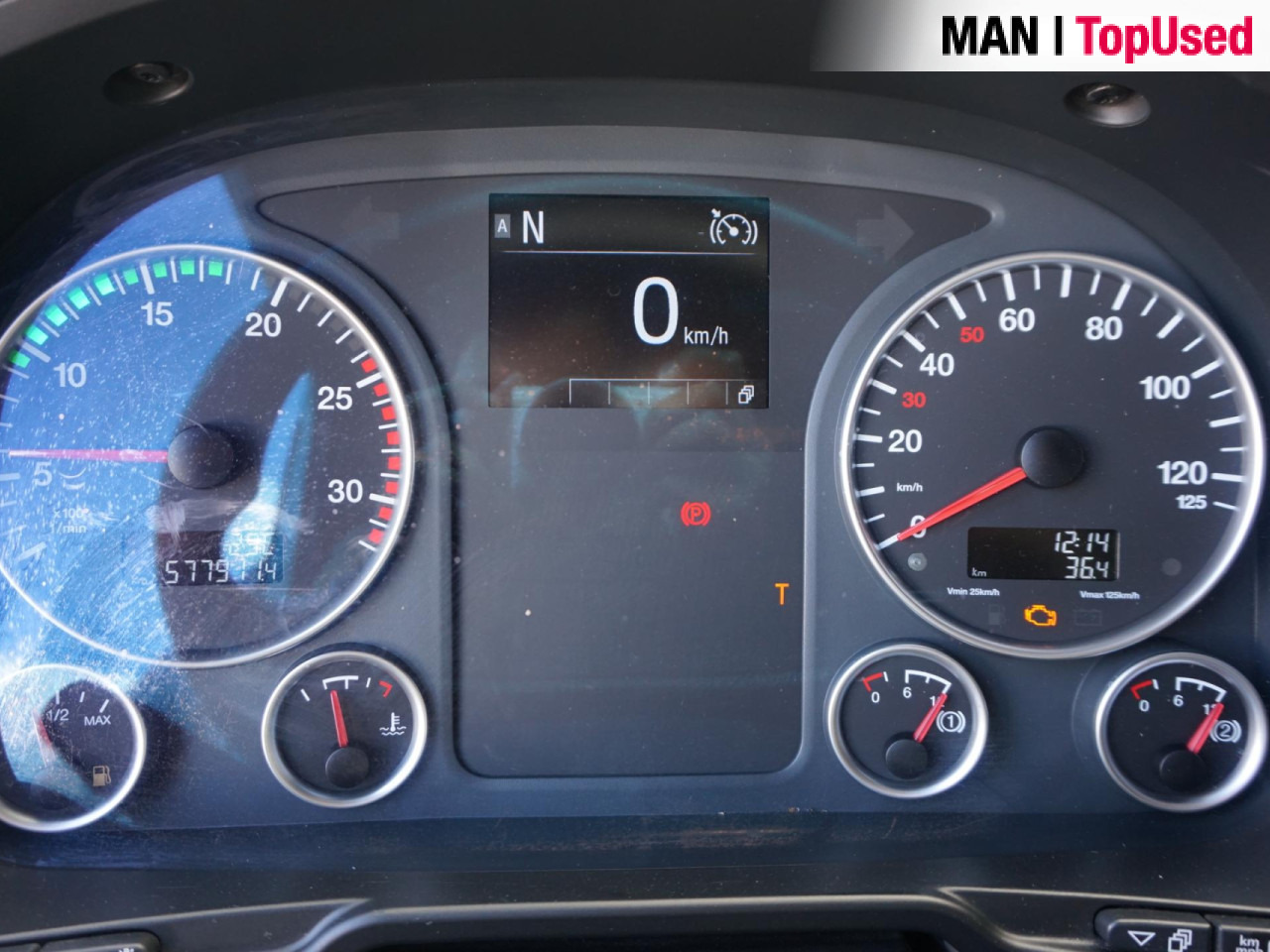 MAN TGX 18.420 4X2 BLS / ADR III / PTO / EURO 6 - Тягач: фото 3 MAN TGX 18.420 4X2 BLS / ADR III / PTO / EURO 6 - Тягач: фото 3