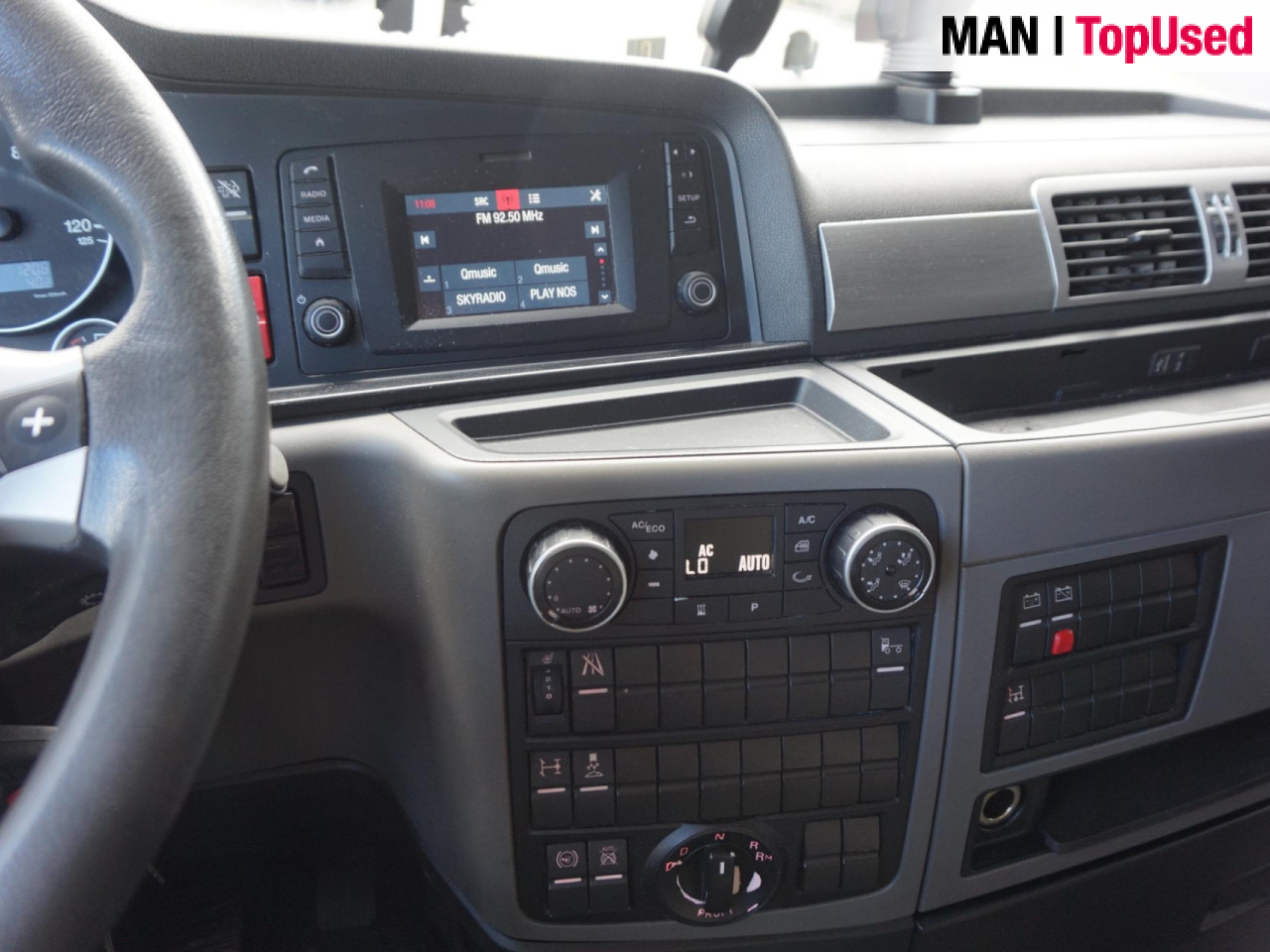 MAN TGX 18.420 4X2 BLS / ADR III / PTO / EURO 6 - Тягач: фото 4 MAN TGX 18.420 4X2 BLS / ADR III / PTO / EURO 6 - Тягач: фото 4