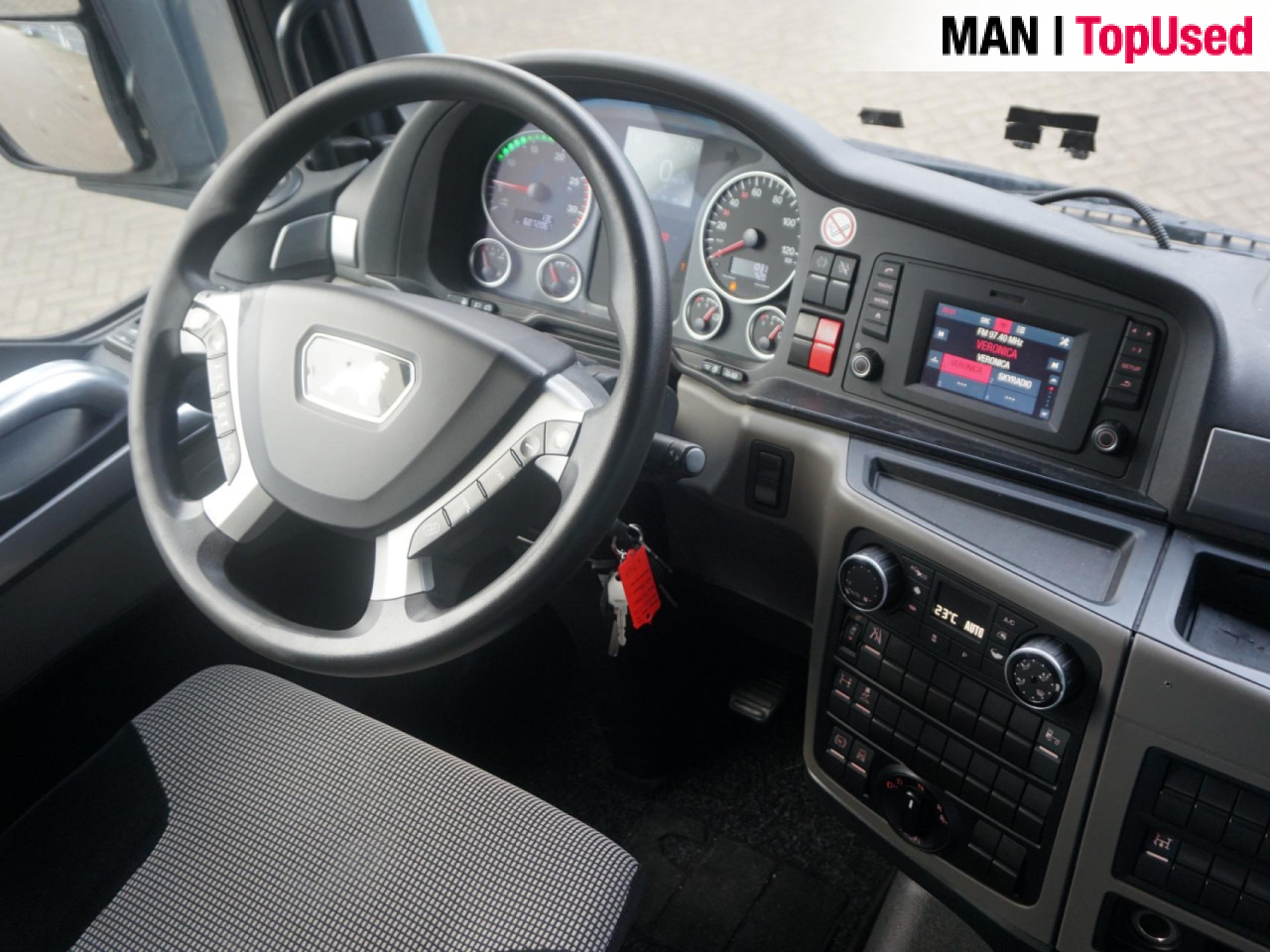 MAN TGX 18.420 4X2 BLS - Тягач: фото 2 MAN TGX 18.420 4X2 BLS - Тягач: фото 2