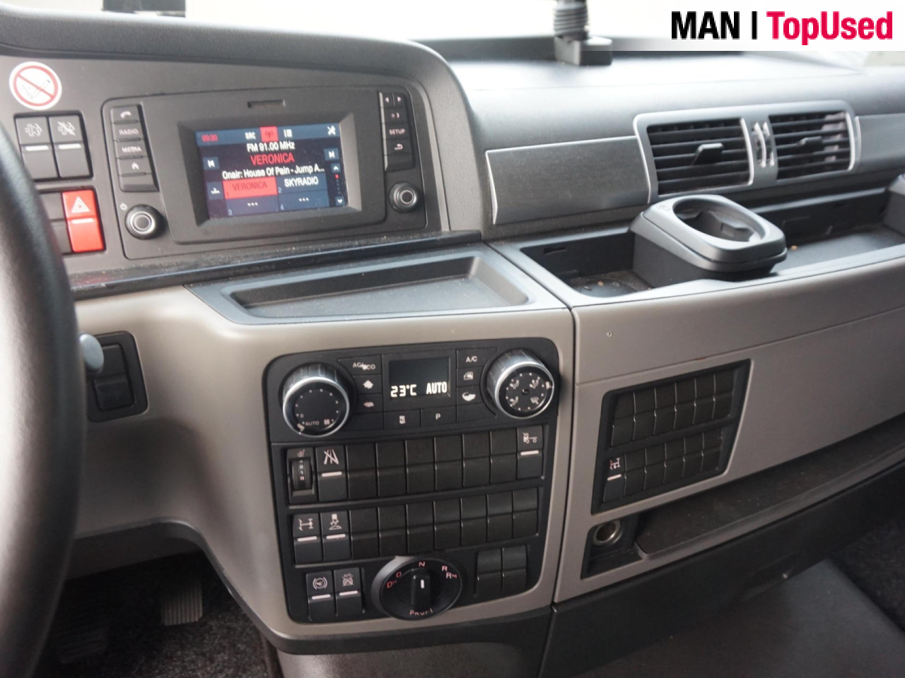 MAN TGX 18.420 4X2 BLS - Тягач: фото 5 MAN TGX 18.420 4X2 BLS - Тягач: фото 5