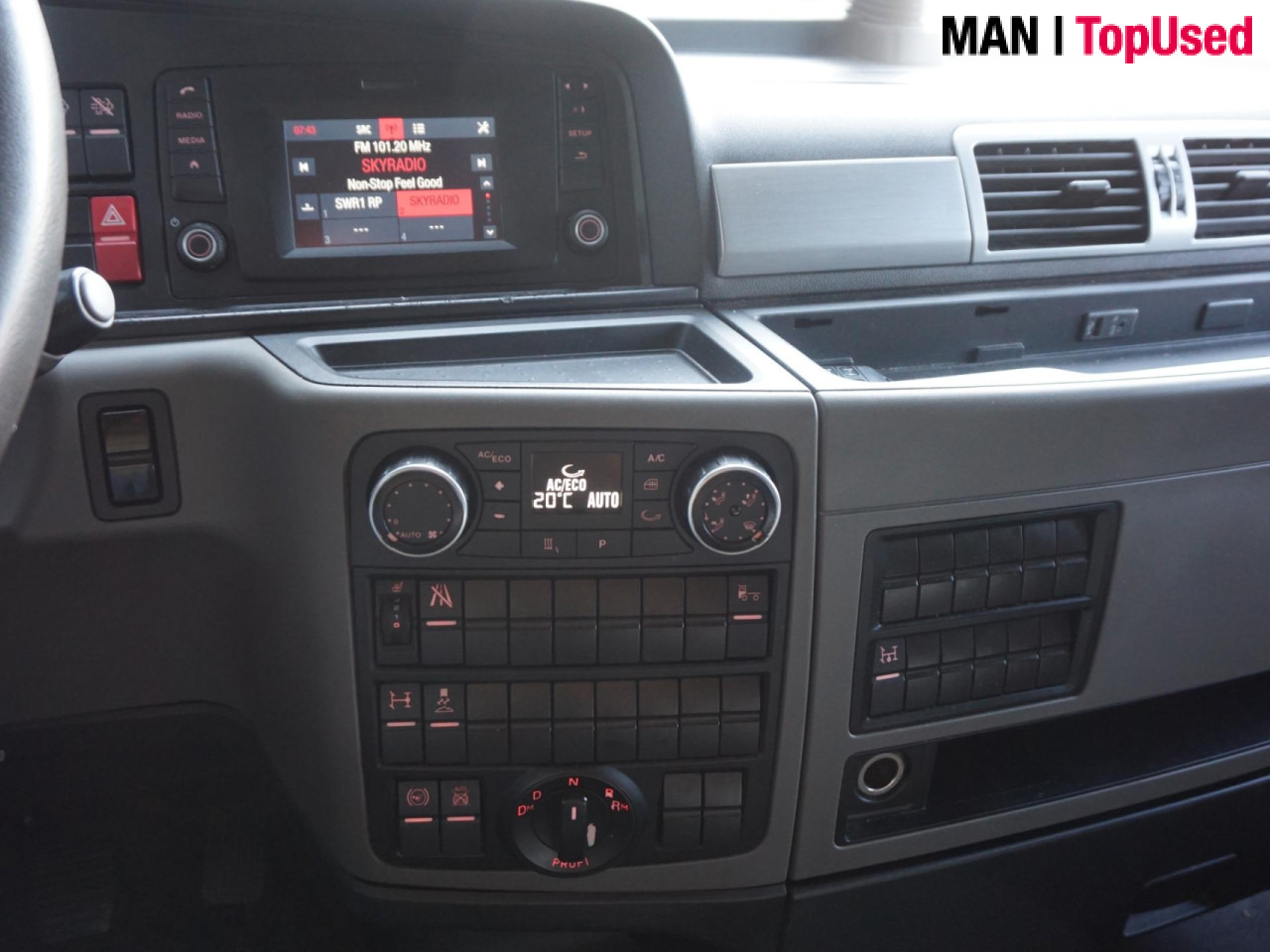 MAN TGX 18.420 4X2 BLS / PTO / EURO 6 - Тягач: фото 5 MAN TGX 18.420 4X2 BLS / PTO / EURO 6 - Тягач: фото 5