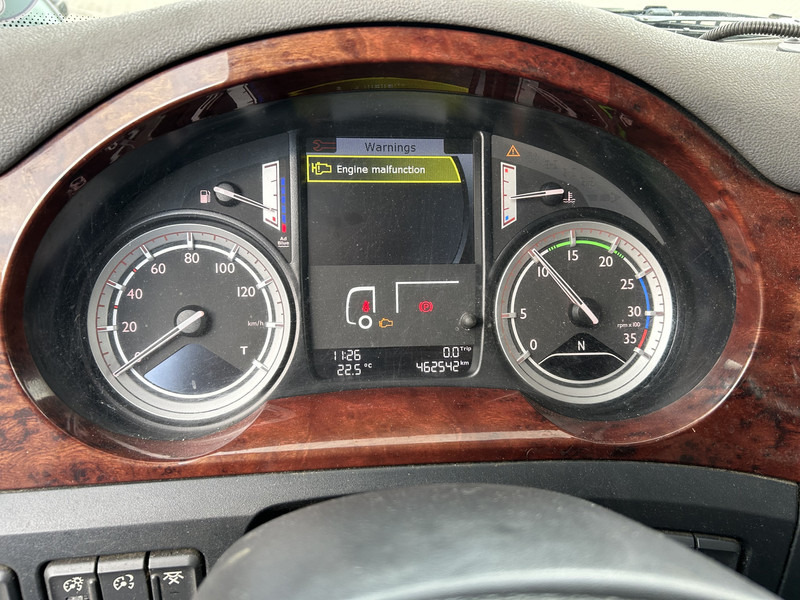 DAF CF 230 FA / 18 Ton / 462 dkm / Smart Tacho / Box / Loadlift / APK TUV 11-25 - Грузовик с закрытым кузовом: фото 4 DAF CF 230 FA / 18 Ton / 462 dkm / Smart Tacho / Box / Loadlift / APK TUV 11-25 - Грузовик с закрытым кузовом: фото 4
