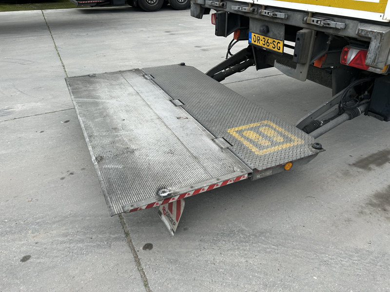 Fruehauf CNP 03 / Box / Laadklep / SAF Schijf - Полуприцеп-фургон: фото 5 Fruehauf CNP 03 / Box / Laadklep / SAF Schijf - Полуприцеп-фургон: фото 5