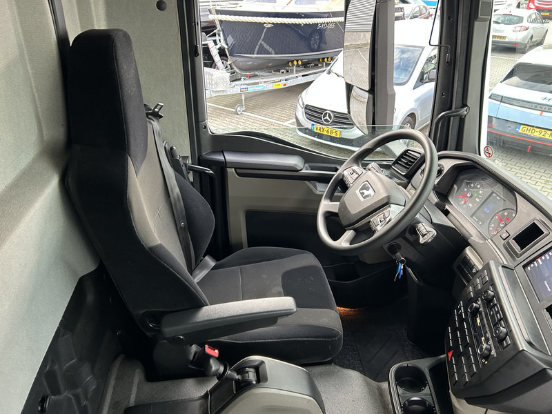 MAN TGM 18.250 / Carrier Koeler -30 gr / Chereau Frigobox / Laadklep / APK 06-26 - Рефрижератор: фото 3 MAN TGM 18.250 / Carrier Koeler -30 gr / Chereau Frigobox / Laadklep / APK 06-26 - Рефрижератор: фото 3