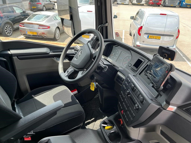 MAN TGM 18.250 / Carrier Koeler -30 gr / Chereau Frigobox / Laadklep / APK 06-26 - Рефрижератор: фото 3 MAN TGM 18.250 / Carrier Koeler -30 gr / Chereau Frigobox / Laadklep / APK 06-26 - Рефрижератор: фото 3