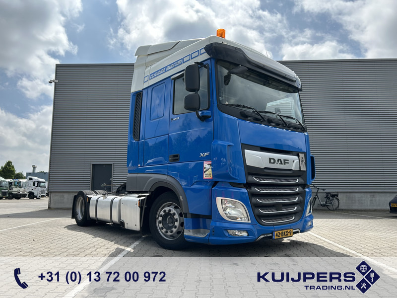DAF XF 450 FT SC / Mega - Low Deck / 630 dkm / 2 Tanks / Tacho V2 / Stand Airco - Тягач: фото 1 DAF XF 450 FT SC / Mega - Low Deck / 630 dkm / 2 Tanks / Tacho V2 / Stand Airco - Тягач: фото 1