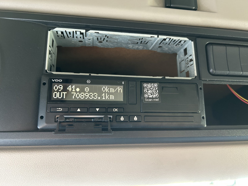 Тягач DAF XF 480 FT SC / 708 dkm / PTO Hydraulic / Stand Airco / APK TUV 06-26: фото 8 Тягач DAF XF 480 FT SC / 708 dkm / PTO Hydraulic / Stand Airco / APK TUV 06-26: фото 8