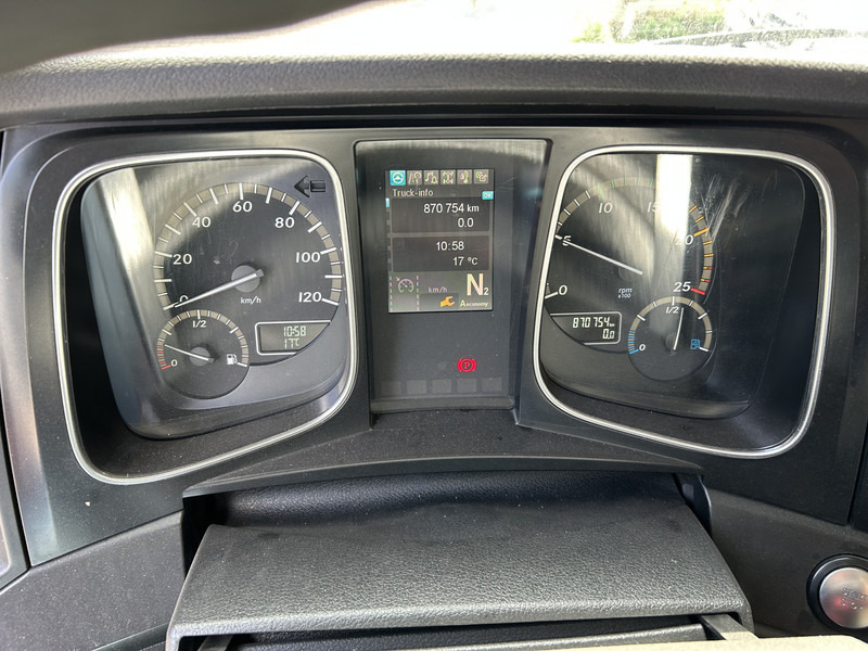 Mercedes-Benz Actros 1842 Streamspace / 870 dkm / 2 Tanks / NL Truck - Тягач: фото 4 Mercedes-Benz Actros 1842 Streamspace / 870 dkm / 2 Tanks / NL Truck - Тягач: фото 4