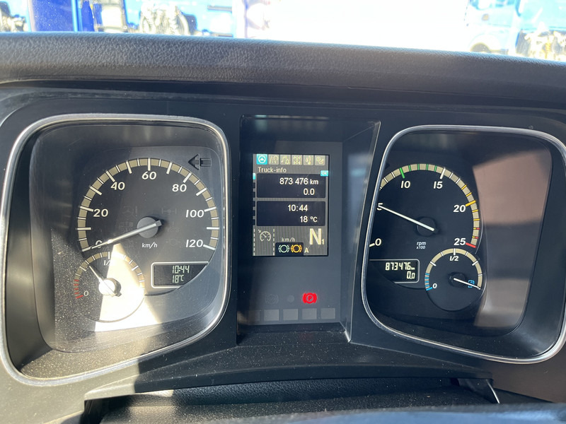 Mercedes-Benz Actros 1842 Streamspace / 873 dkm / 2 Tanks / NL Truck - Тягач: фото 4 Mercedes-Benz Actros 1842 Streamspace / 873 dkm / 2 Tanks / NL Truck - Тягач: фото 4