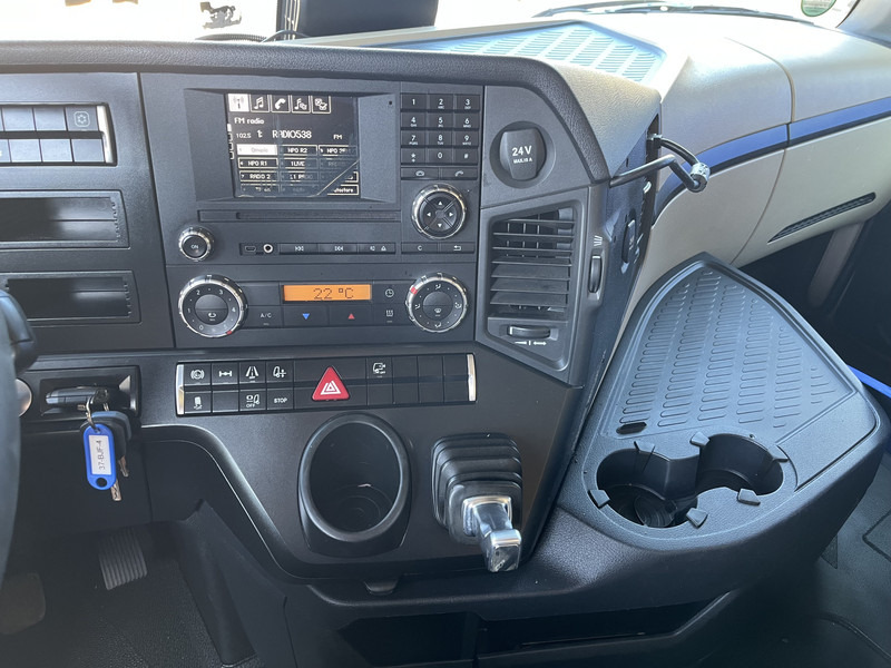 Mercedes-Benz Actros 1842 Streamspace / 937 dkm / 2 Tanks / NL Truck - Тягач: фото 5 Mercedes-Benz Actros 1842 Streamspace / 937 dkm / 2 Tanks / NL Truck - Тягач: фото 5