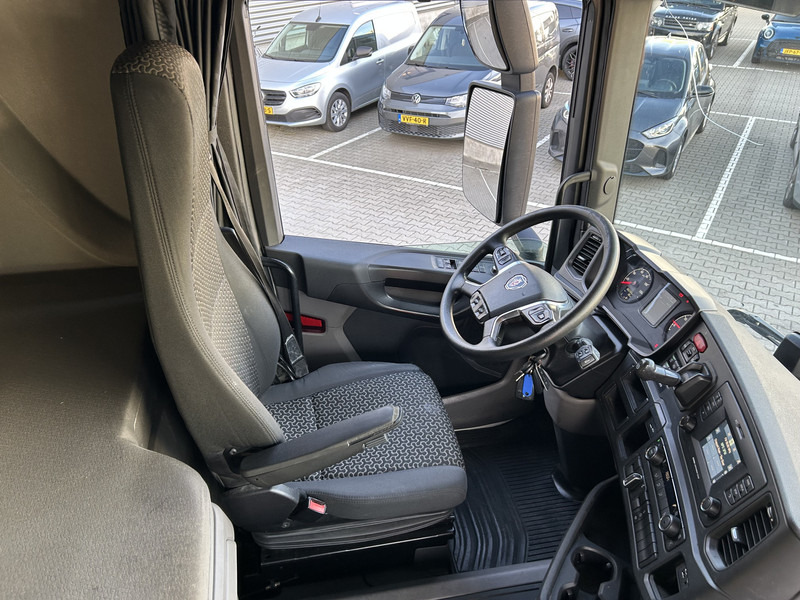 Scania R450 Highline / Retarder / 860 dkm / APK TUV 03-26 - Тягач: фото 3 Scania R450 Highline / Retarder / 860 dkm / APK TUV 03-26 - Тягач: фото 3