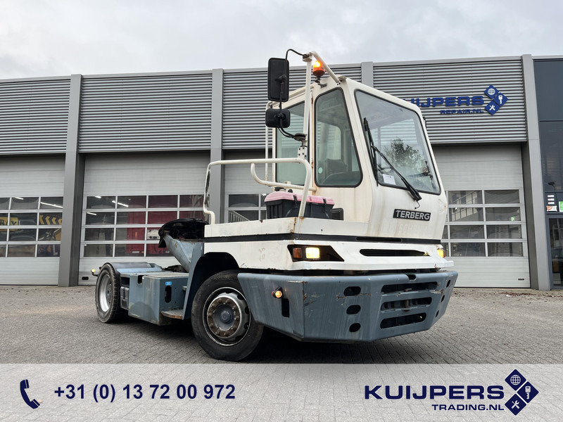 Terberg YT 182 / Cummins - Allison / Hefschotel / 2007 - Тягач: фото 1 Terberg YT 182 / Cummins - Allison / Hefschotel / 2007 - Тягач: фото 1