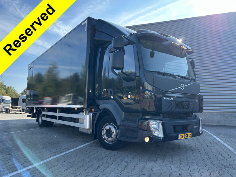 Volvo FL 210 / 12 Ton / 203 dkm / Wrapped / Box / Laadklep / APK 01-26 - Грузовик с закрытым кузовом: фото 1 Volvo FL 210 / 12 Ton / 203 dkm / Wrapped / Box / Laadklep / APK 01-26 - Грузовик с закрытым кузовом: фото 1