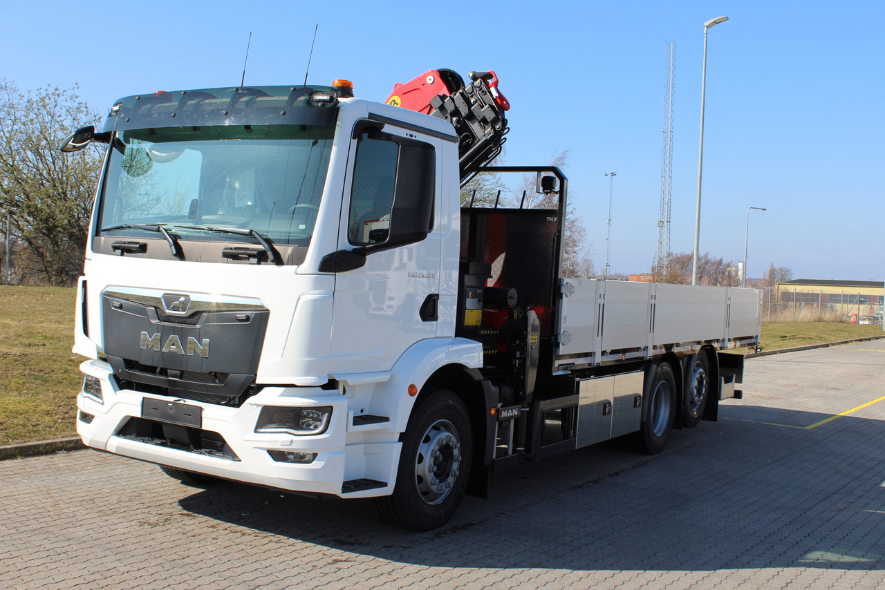 MAN TGM 26.320 6×2-4 PK19.001SLD5 Brädgårdsbil - Грузовик бортовой/ Платформа, Автоманипулятор: фото 1 MAN TGM 26.320 6×2-4 PK19.001SLD5 Brädgårdsbil - Грузовик бортовой/ Платформа, Автоманипулятор: фото 1