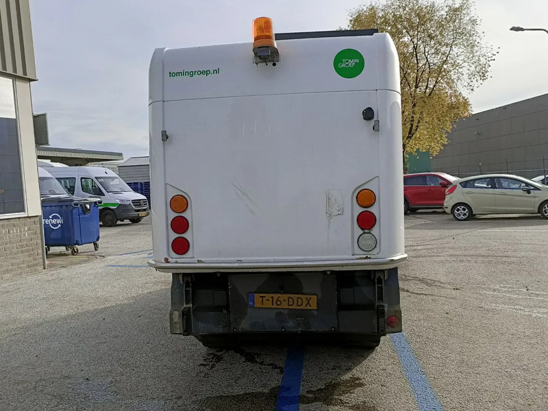 Ravo 540 - Подметально-уборочная машина: фото 5 Ravo 540 - Подметально-уборочная машина: фото 5