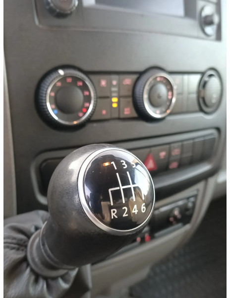 Цельнометаллический фургон Volkswagen Crafter Crafter 2.0 TDI: фото 17