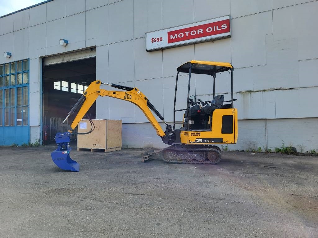 JCB 15 C-1 - Мини-экскаватор: фото 3 JCB 15 C-1 - Мини-экскаватор: фото 3