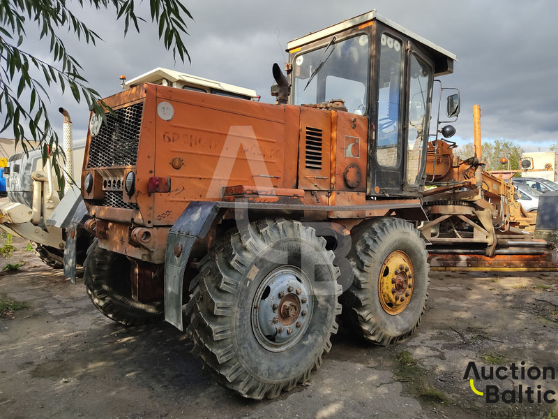 Brianskij Arsenal GS-14.02 - Грейдер: фото 4 Brianskij Arsenal GS-14.02 - Грейдер: фото 4