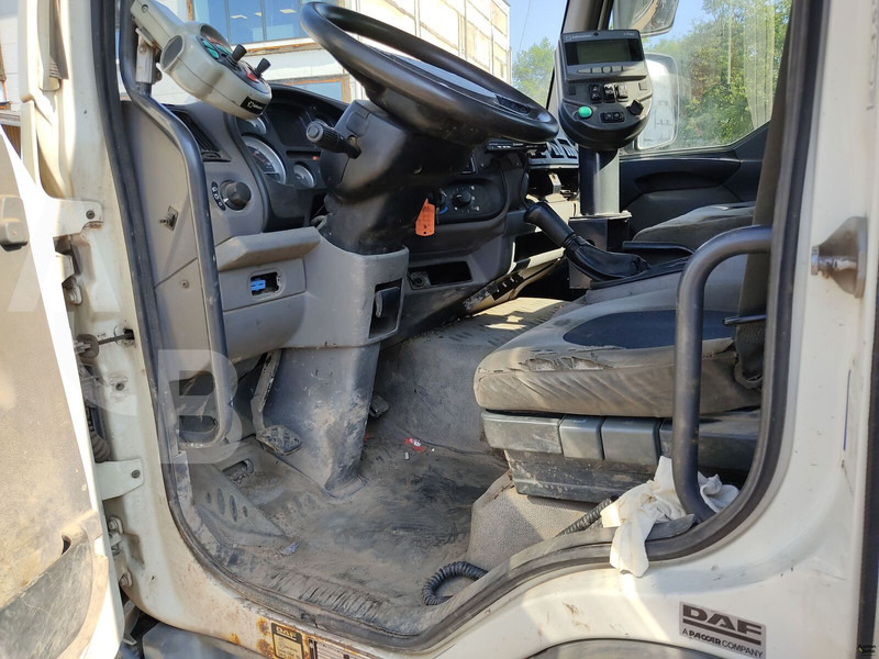 DAF LF45.160 - Подметально-уборочная машина: фото 5 DAF LF45.160 - Подметально-уборочная машина: фото 5