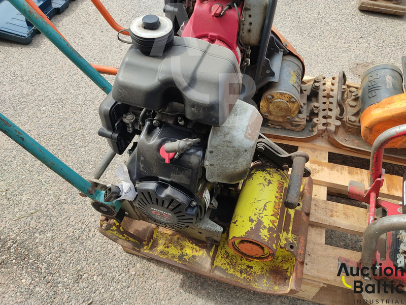 Dynapac LF45, Ammann AVP1033 & 2 Belle - Виброплита: фото 5 Dynapac LF45, Ammann AVP1033 & 2 Belle - Виброплита: фото 5