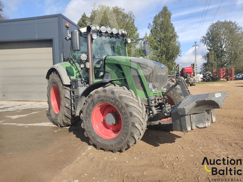 Fendt 828 Vario - Трактор: фото 2 Fendt 828 Vario - Трактор: фото 2
