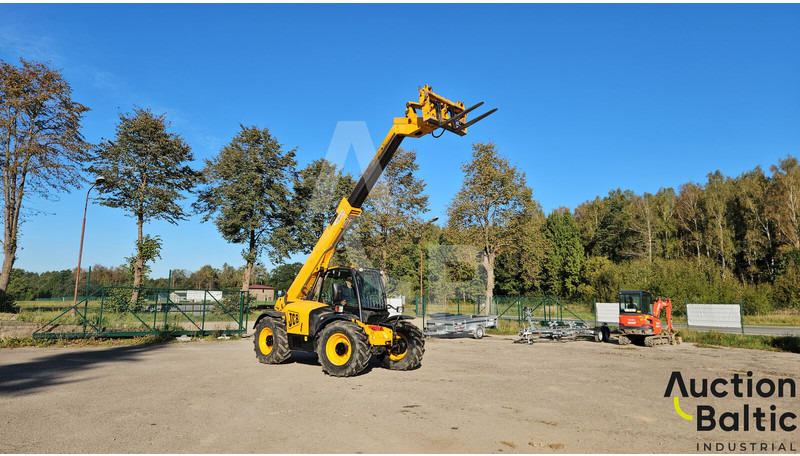 JCB 536-70 Agri Xtra - Телескопический погрузчик: фото 1 JCB 536-70 Agri Xtra - Телескопический погрузчик: фото 1