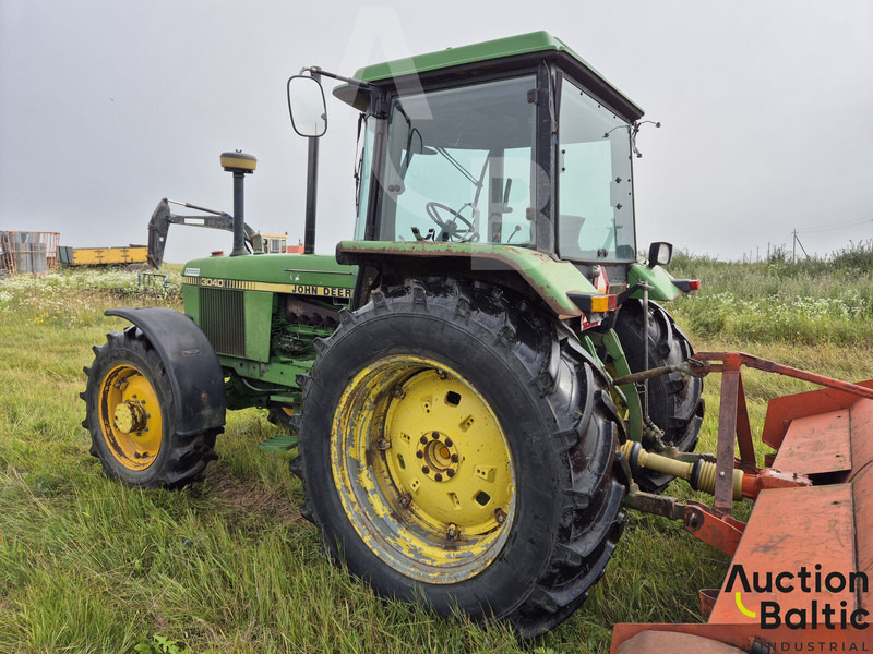 John Deere MFWD - Трактор: фото 4 John Deere MFWD - Трактор: фото 4