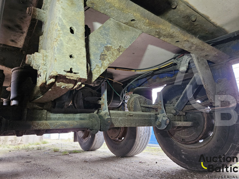 Тентованный полуприцеп LAMBERET YS-2P5: фото 9 Тентованный полуприцеп LAMBERET YS-2P5: фото 9