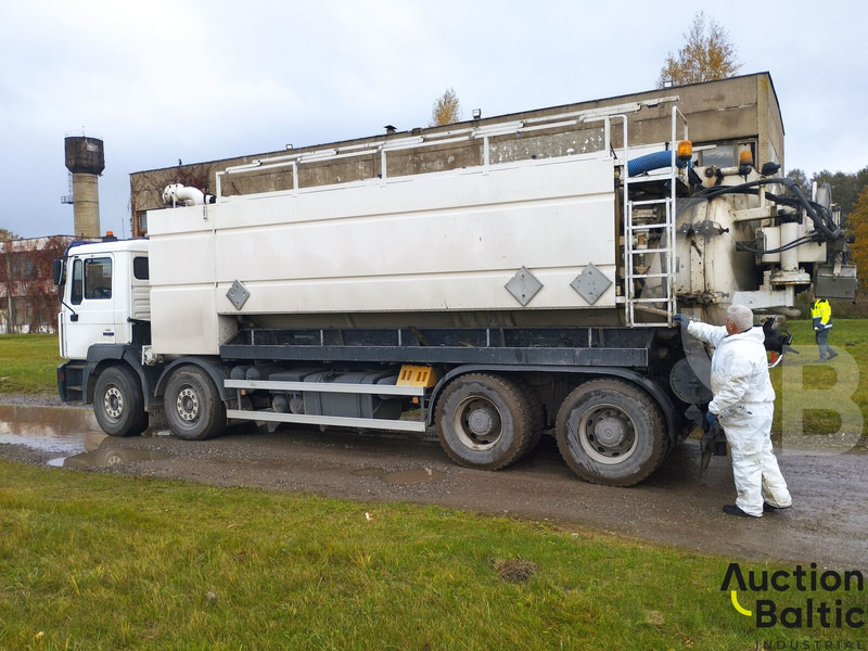 MAN T 46 - Ассенизатор: фото 3 MAN T 46 - Ассенизатор: фото 3