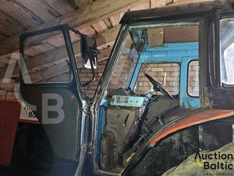 MTZ Belarus MTZ 80L - Трактор: фото 5 MTZ Belarus MTZ 80L - Трактор: фото 5