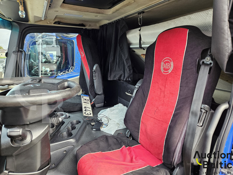 Mercedes-Benz Actros 1843 - Грузовик-шасси: фото 5 Mercedes-Benz Actros 1843 - Грузовик-шасси: фото 5