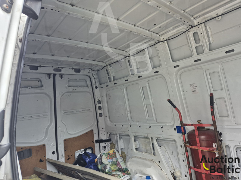 Цельнометаллический фургон Mercedes-Benz Sprinter 314: фото 13 Цельнометаллический фургон Mercedes-Benz Sprinter 314: фото 13