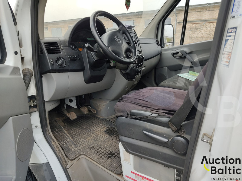 Mercedes-Benz Sprinter 515 CDI - Грузовик бортовой/ Платформа, Автоманипулятор: фото 5 Mercedes-Benz Sprinter 515 CDI - Грузовик бортовой/ Платформа, Автоманипулятор: фото 5