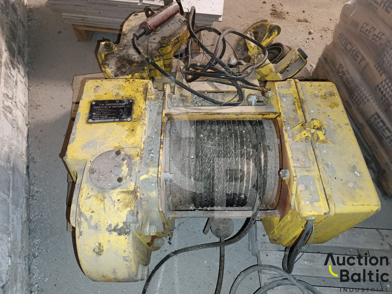 Onbekend Winch - Погрузочно-разгрузочная техника: фото 1 Onbekend Winch - Погрузочно-разгрузочная техника: фото 1