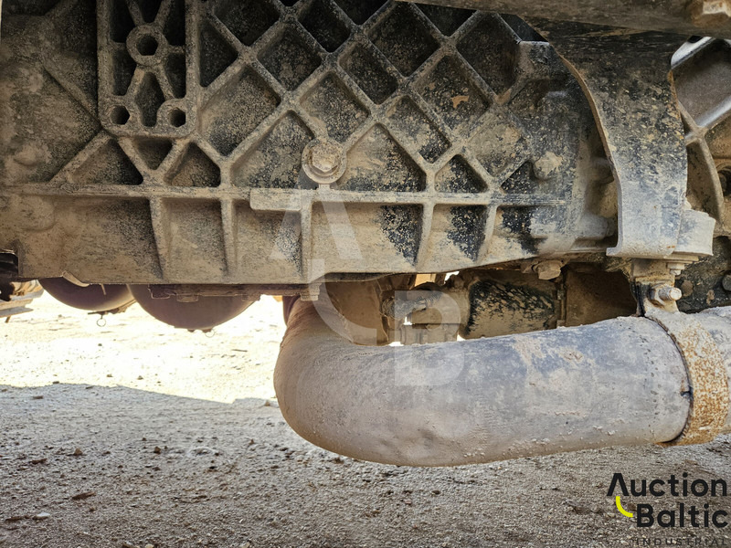 Тягач MAN TGA18.430: фото 17 Тягач MAN TGA18.430: фото 17