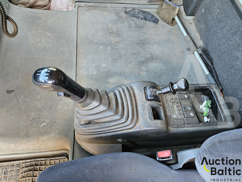 Тягач MAN TGA18.430: фото 9 Тягач MAN TGA18.430: фото 9