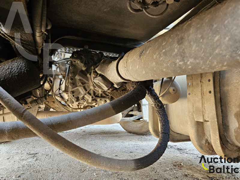 Тягач MAN TGA18.430: фото 13 Тягач MAN TGA18.430: фото 13