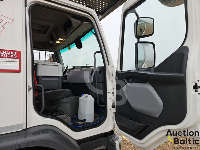 Renault Rimo Adero 1 R в лизинг Renault Rimo Adero 1 R: фото 6 Renault Rimo Adero 1 R в лизинг Renault Rimo Adero 1 R: фото 6