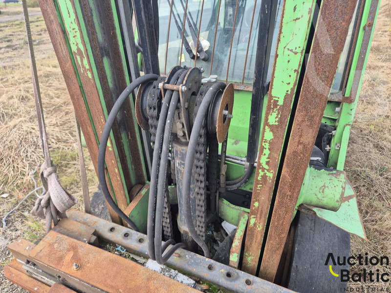 Дизельный погрузчик UniCarriers 30: фото 11 Дизельный погрузчик UniCarriers 30: фото 11