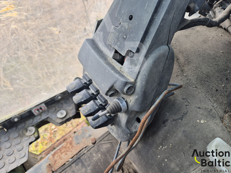 Дизельный погрузчик UniCarriers 30: фото 9 Дизельный погрузчик UniCarriers 30: фото 9