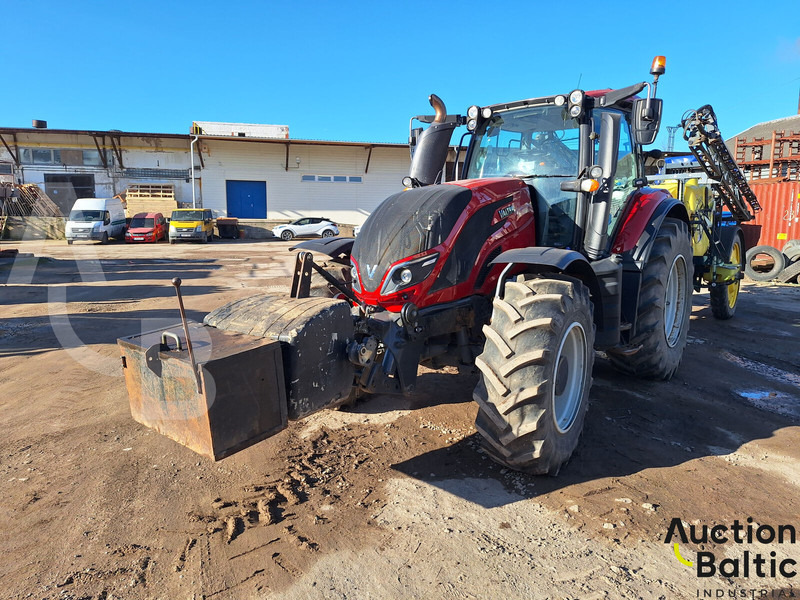 Valtra T 194 A - Трактор: фото 2 Valtra T 194 A - Трактор: фото 2