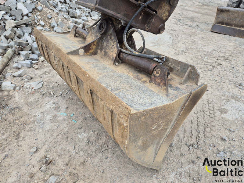 Колёсный экскаватор Volvo EW 160 B: фото 19