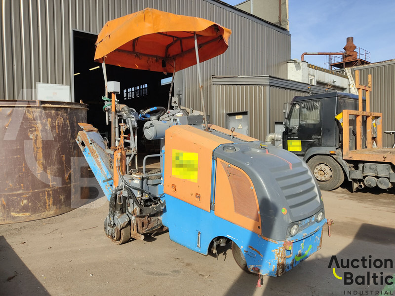 Wirtgen W35DC - Асфальтоукладочная техника: фото 1 Wirtgen W35DC - Асфальтоукладочная техника: фото 1
