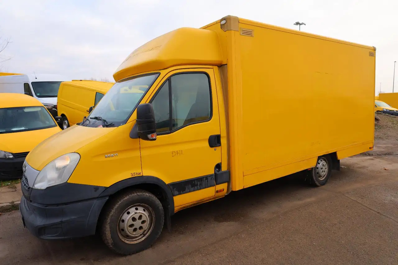 Iveco Daily/ Regalsystem/Luftfeder/1. Hand - Фургон с закрытым кузовом: фото 1 Iveco Daily/ Regalsystem/Luftfeder/1. Hand - Фургон с закрытым кузовом: фото 1