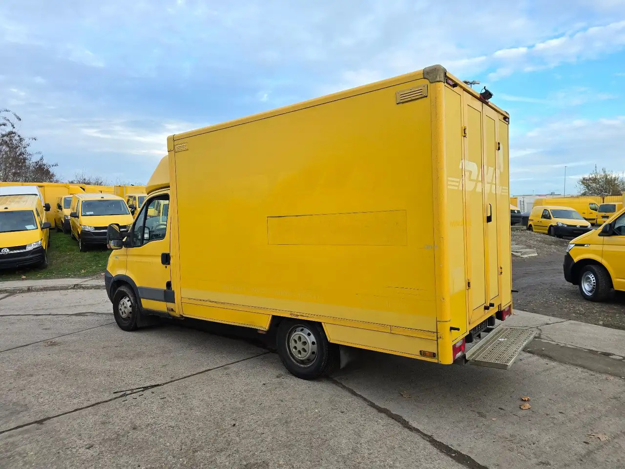 Iveco /Regalsystem/Luftfeder/KURZ/1. Hand - Легковой автомобиль: фото 3 Iveco /Regalsystem/Luftfeder/KURZ/1. Hand - Легковой автомобиль: фото 3