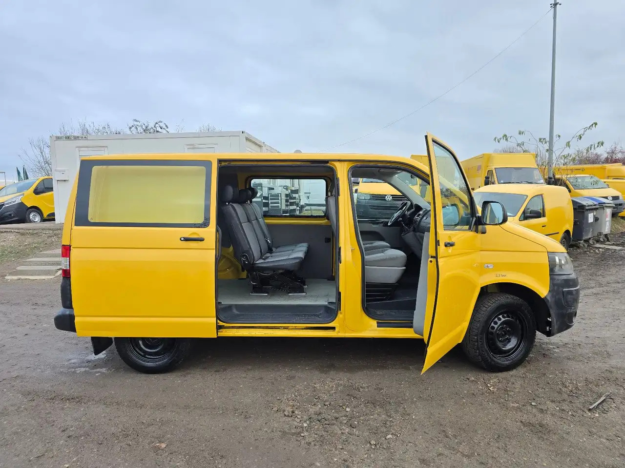 Volkswagen T5 Transporter/2.0 TDI/EU5/1.Hand/5-Sitze - Цельнометаллический фургон: фото 2 Volkswagen T5 Transporter/2.0 TDI/EU5/1.Hand/5-Sitze - Цельнометаллический фургон: фото 2