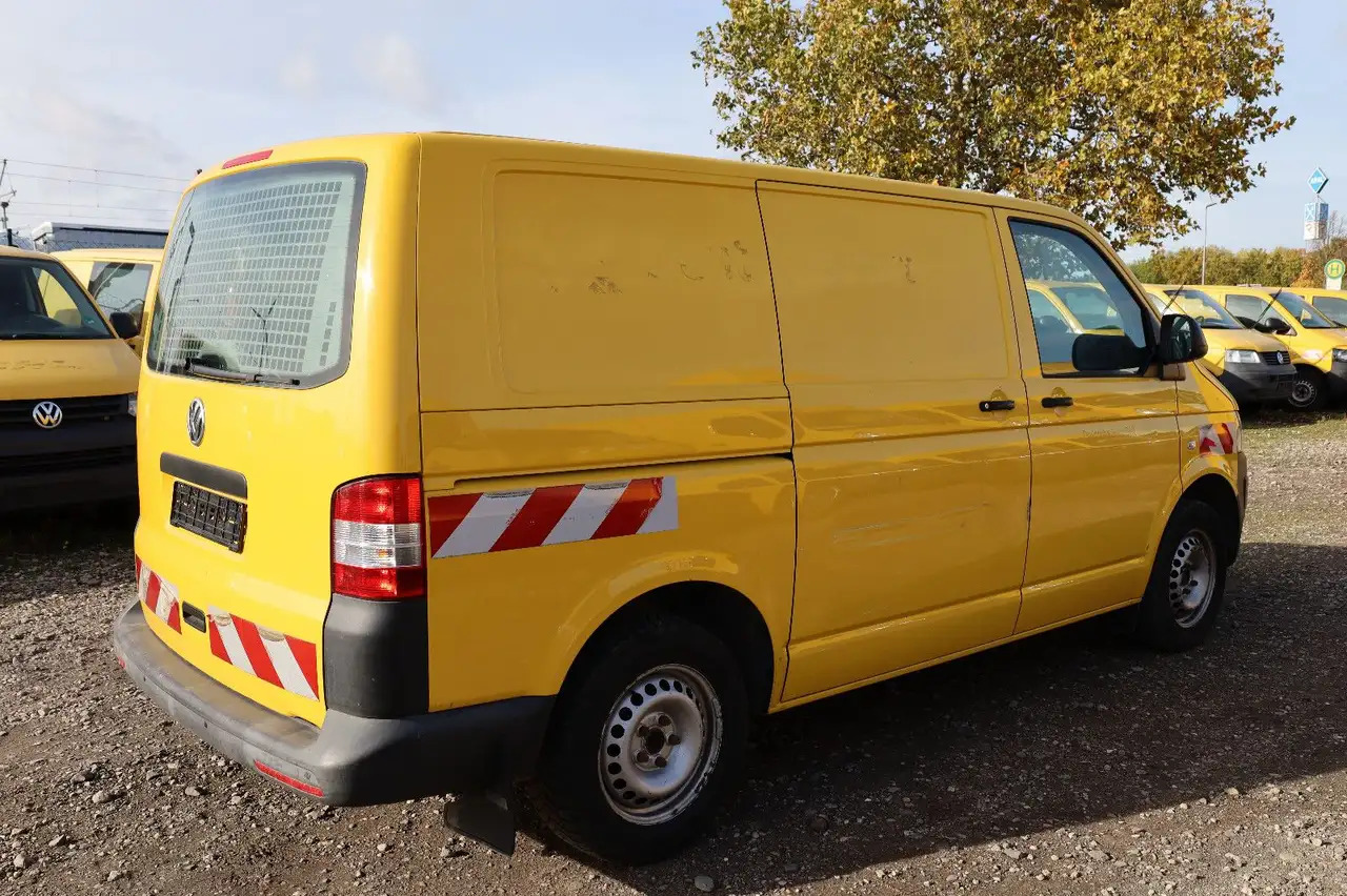 Volkswagen T5 Transporter/ 2.0 TDI/EU5/Werkstatt - Цельнометаллический фургон: фото 4 Volkswagen T5 Transporter/ 2.0 TDI/EU5/Werkstatt - Цельнометаллический фургон: фото 4